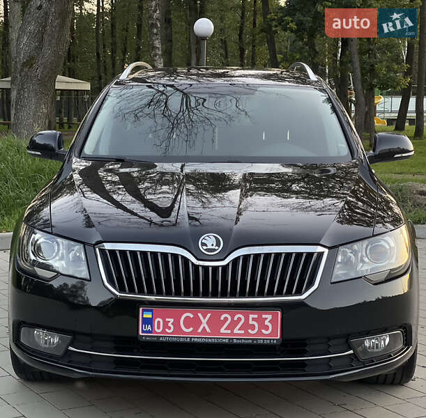 Универсал Skoda Superb 2014 в Ковеле