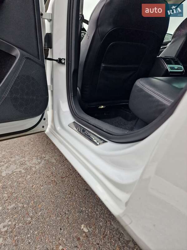 Универсал Skoda Superb 2017 в Львове фото 133 Универсал Skoda Superb 2017 в Львове