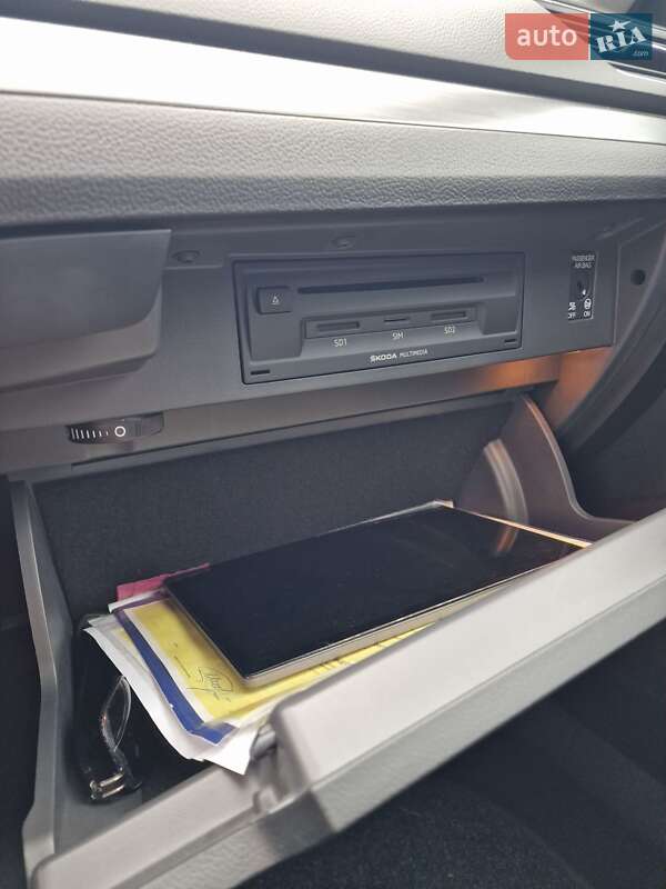 Универсал Skoda Superb 2017 в Львове фото 160 Универсал Skoda Superb 2017 в Львове