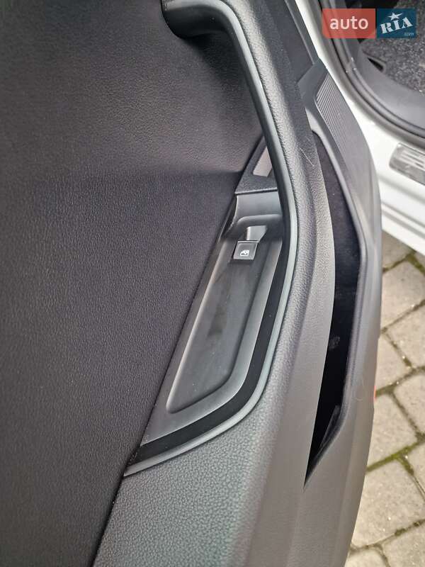 Универсал Skoda Superb 2017 в Львове фото 173 Универсал Skoda Superb 2017 в Львове