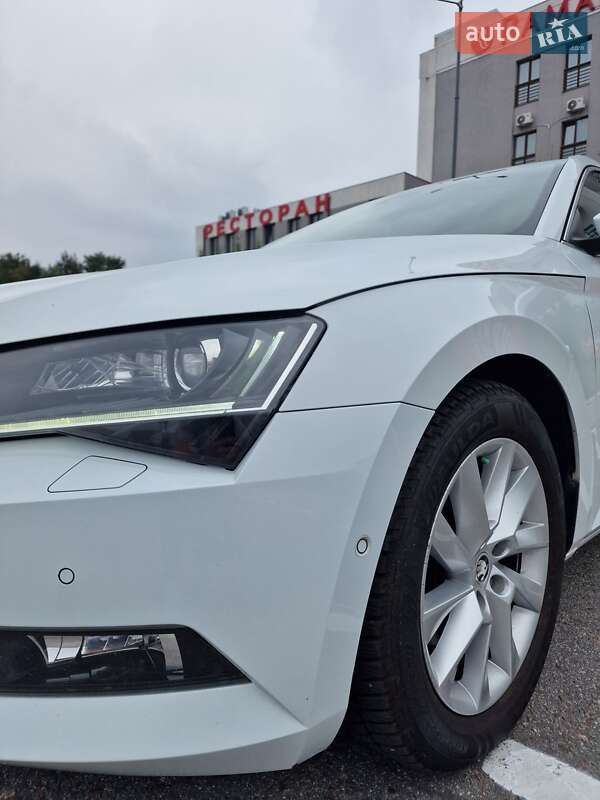 Универсал Skoda Superb 2017 в Львове фото 30 Универсал Skoda Superb 2017 в Львове