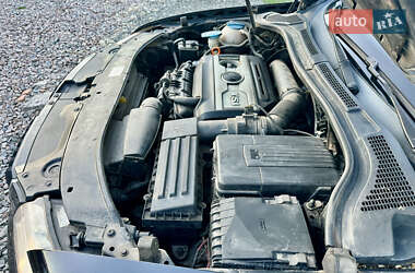 Лифтбек Skoda Superb 2009 в 