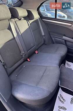 Лифтбек Skoda Superb 2010 в 