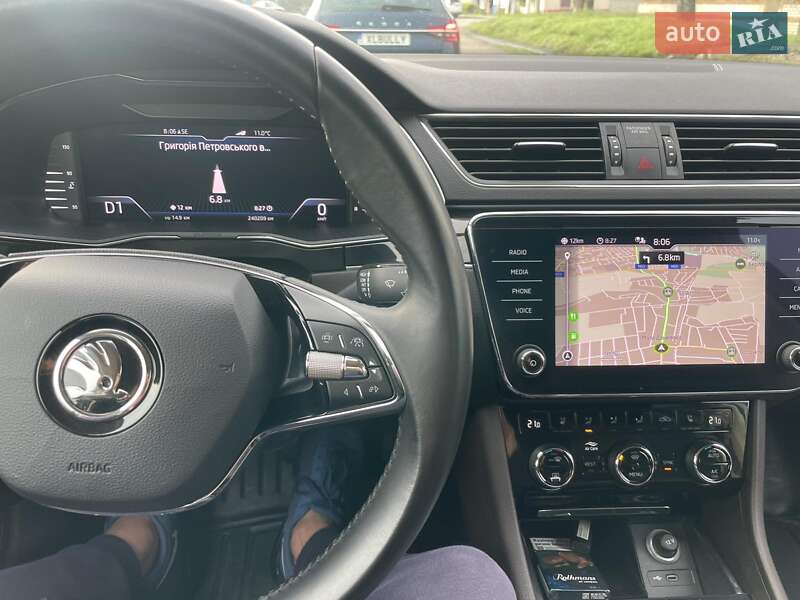 Лифтбек Skoda Superb 2020 в Пустомытах