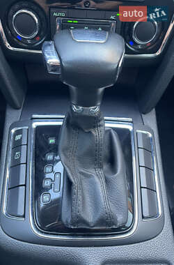 Лифтбек Skoda Superb 2012 в 