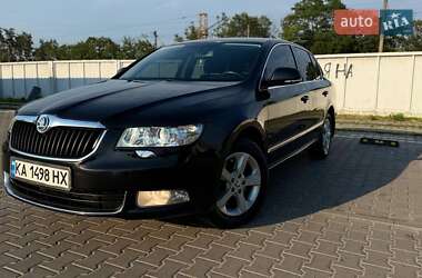 Універсал Skoda Superb 2012 в Києві