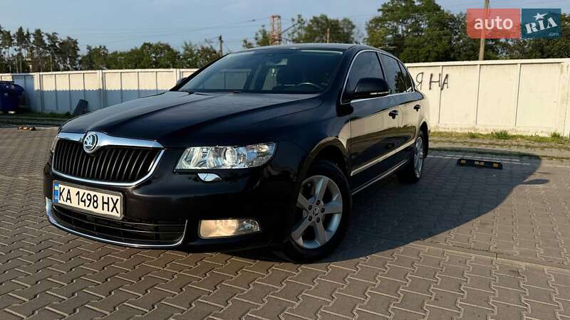 Skoda Superb 2012