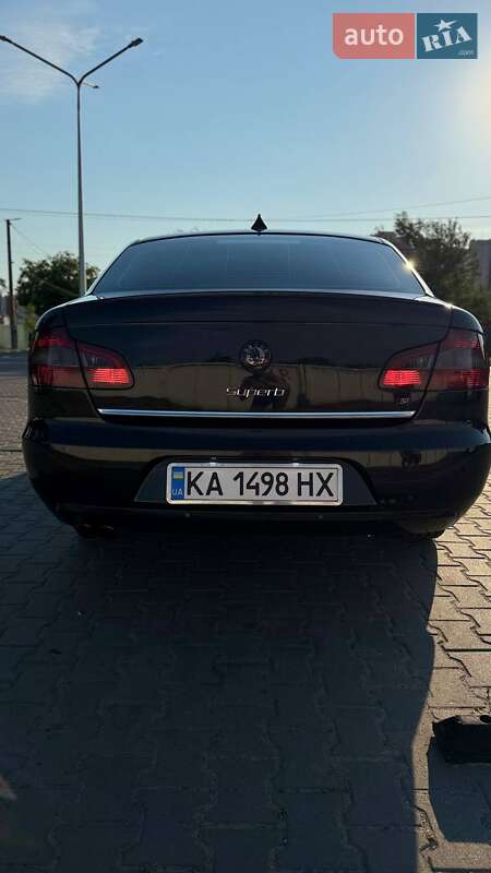 Универсал Skoda Superb 2012 в Киеве