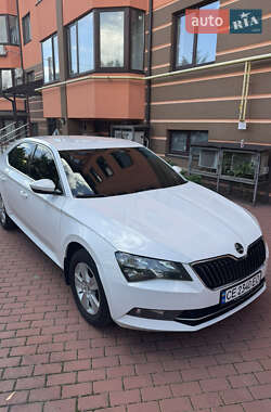 Лифтбек Skoda Superb 2018 в 