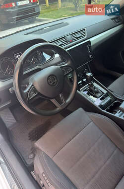 Лифтбек Skoda Superb 2018 в 