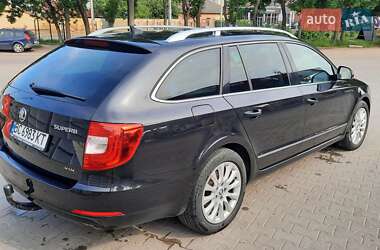 Универсал Skoda Superb 2013 в 