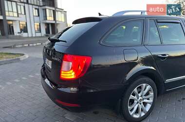 Универсал Skoda Superb 2012 в 