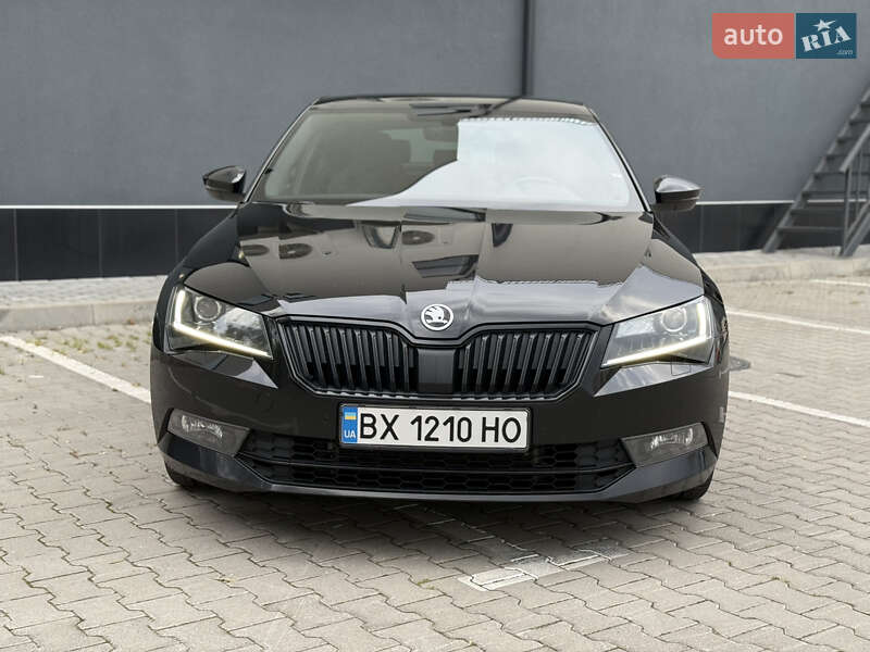 Лифтбек Skoda Superb 2019 в Хмельницком