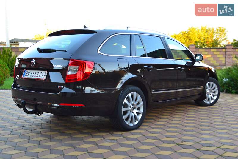 Универсал Skoda Superb 2014 в Сарнах