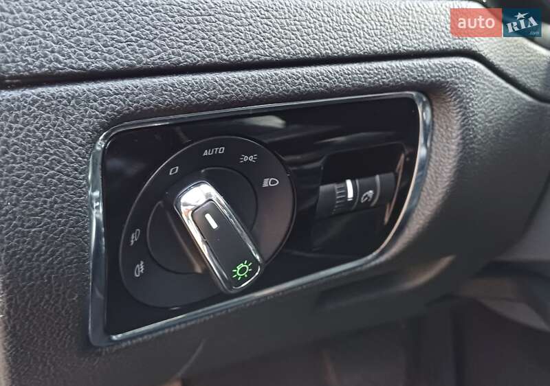Универсал Skoda Superb 2014 в Сарнах