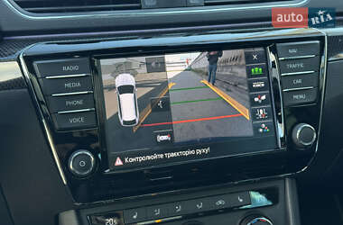 Лифтбек Skoda Superb 2017 в 