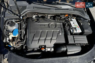 Лифтбек Skoda Superb 2009 в 