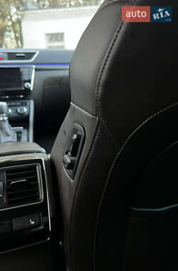 Лифтбек Skoda Superb 2016 в 