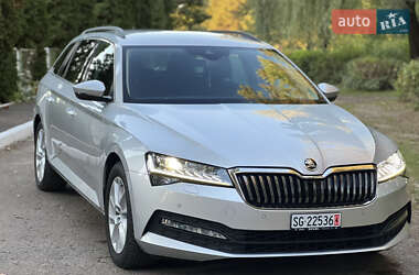 Универсал Skoda Superb 2019 в Дубно