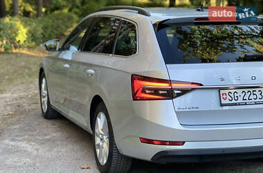 Универсал Skoda Superb 2019 в 