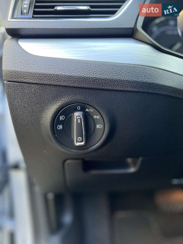 Универсал Skoda Superb 2019 в Дубно