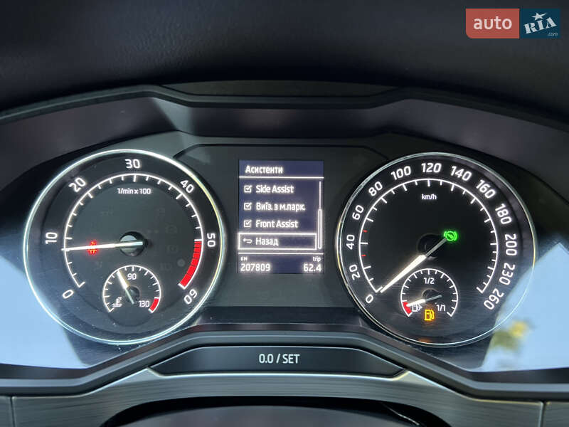 Универсал Skoda Superb 2019 в Дубно