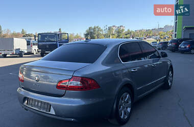 Лифтбек Skoda Superb 2008 в 