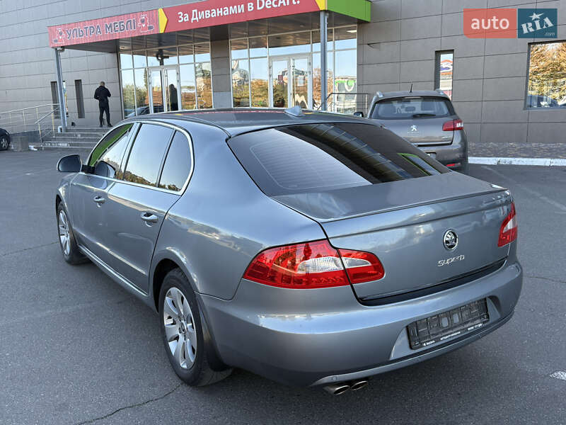 Лифтбек Skoda Superb 2008 в Кривом Роге