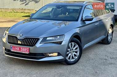 Универсал Skoda Superb 2017 в 