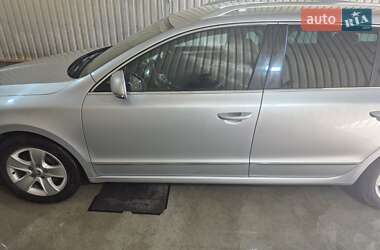 Универсал Skoda Superb 2014 в 