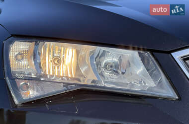 Лифтбек Skoda Superb 2019 в 