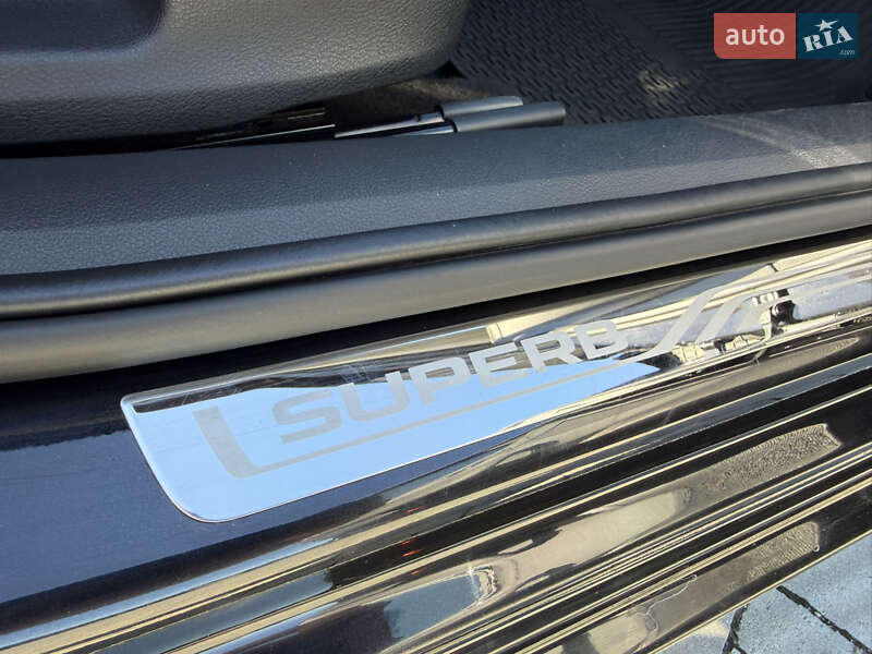 Лифтбек Skoda Superb 2019 в Стрые