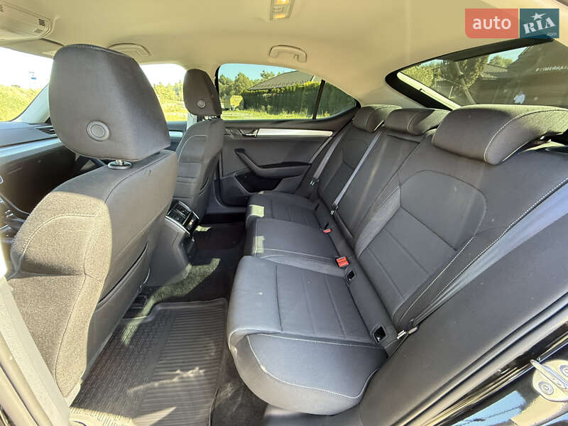 Лифтбек Skoda Superb 2019 в Стрые
