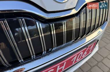 Универсал Skoda Superb 2021 в 