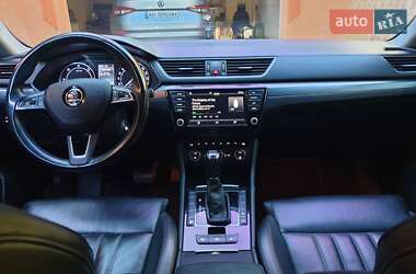 Лифтбек Skoda Superb 2017 в 