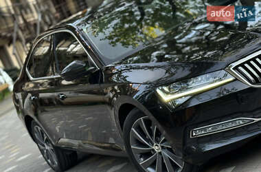 Лифтбек Skoda Superb 2021 в 