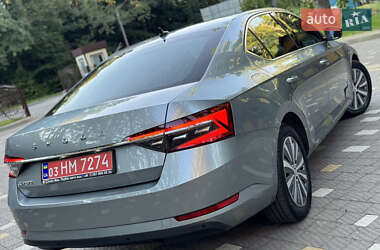Лифтбек Skoda Superb 2021 в 