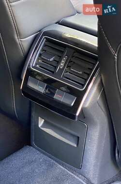 Универсал Skoda Superb 2018 в 