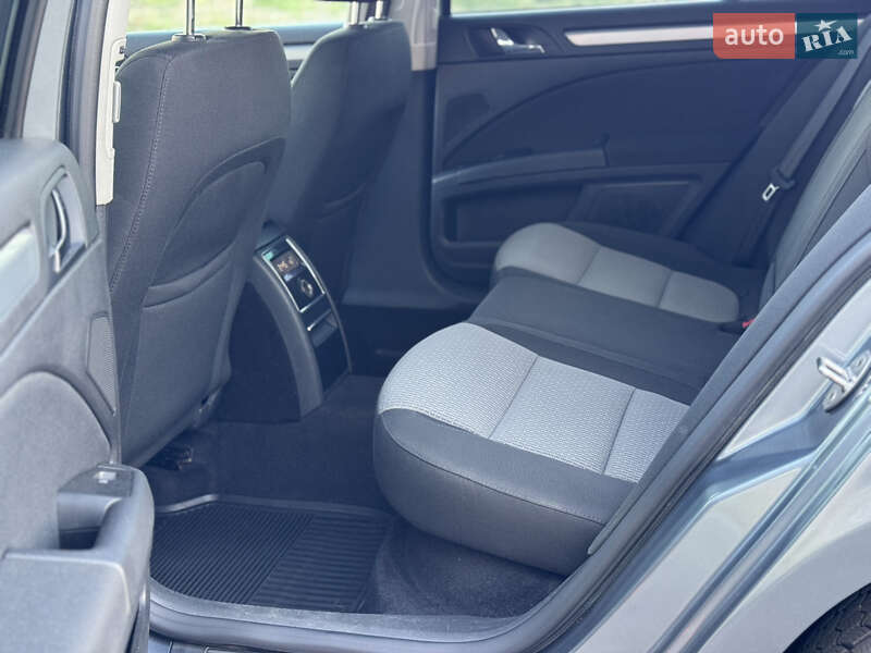Лифтбек Skoda Superb 2008 в Виннице