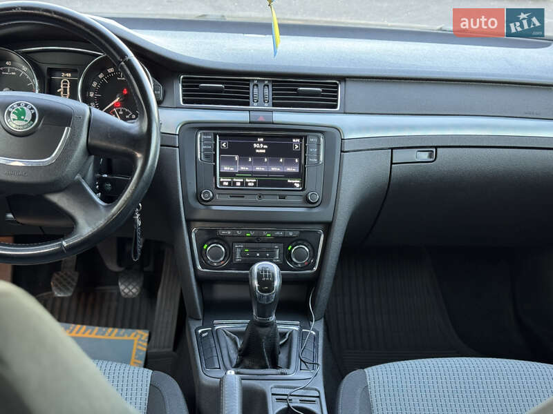 Лифтбек Skoda Superb 2008 в Виннице