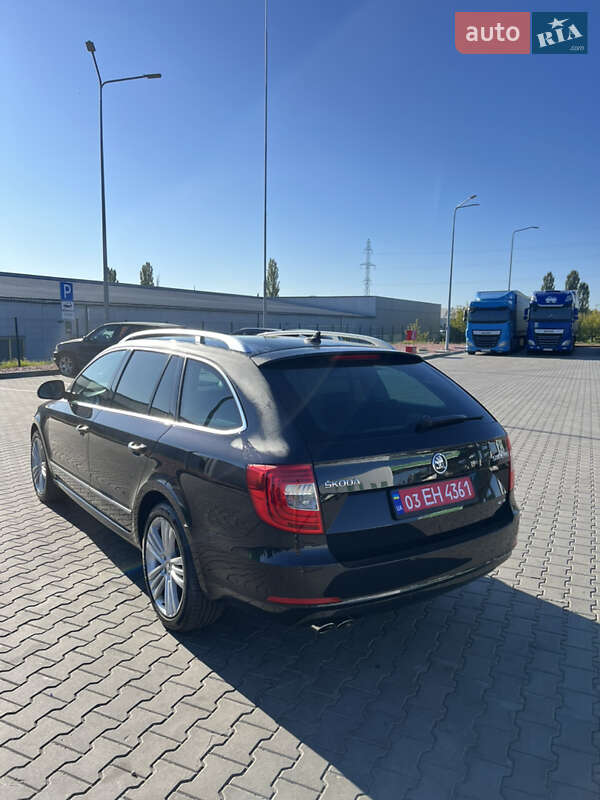 Универсал Skoda Superb 2014 в Луцке