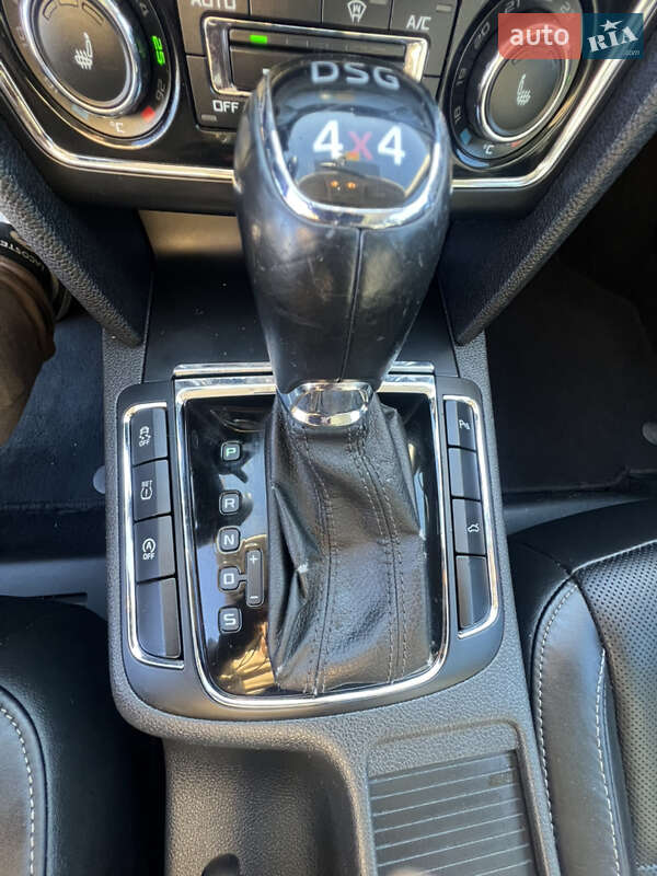 Универсал Skoda Superb 2014 в Луцке
