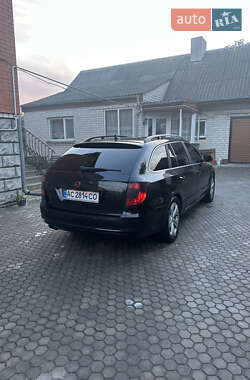Универсал Skoda Superb 2011 в 