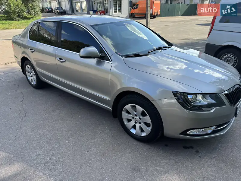 Skoda Superb 2013 VIN Y6UAE43TXEB300403 фото оголошення 2 з 46