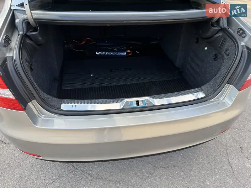 Skoda Superb 2013 VIN Y6UAE43TXEB300403 фото оголошення 15 з 46