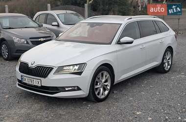 Универсал Skoda Superb 2019 в 