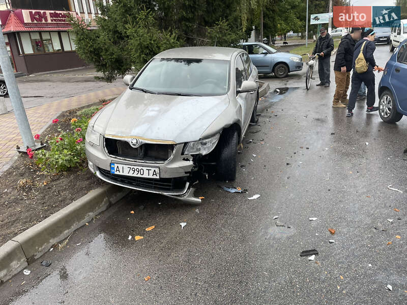 Skoda Superb 2008