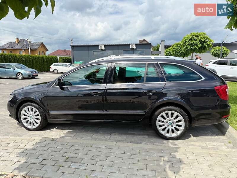 Универсал Skoda Superb 2013 в Луцке