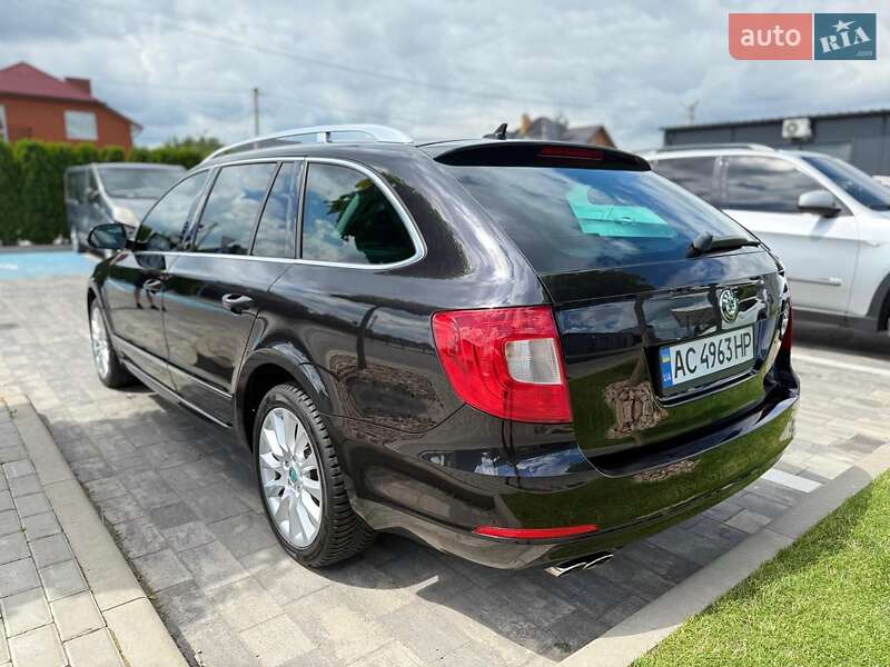 Универсал Skoda Superb 2013 в Луцке