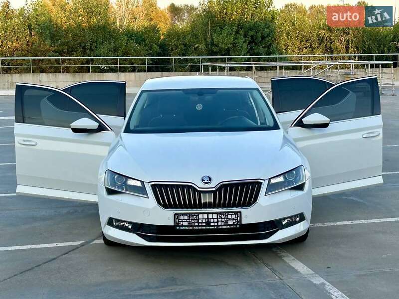 Лифтбек Skoda Superb 2015 в Киеве фото 6 Лифтбек Skoda Superb 2015 в Киеве